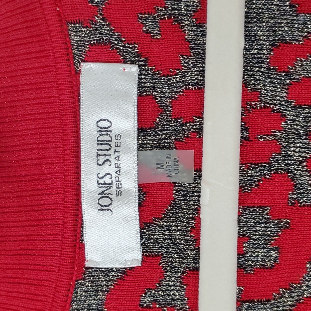Red Sweater Leopard Print Medium - Picture 4 of 5
